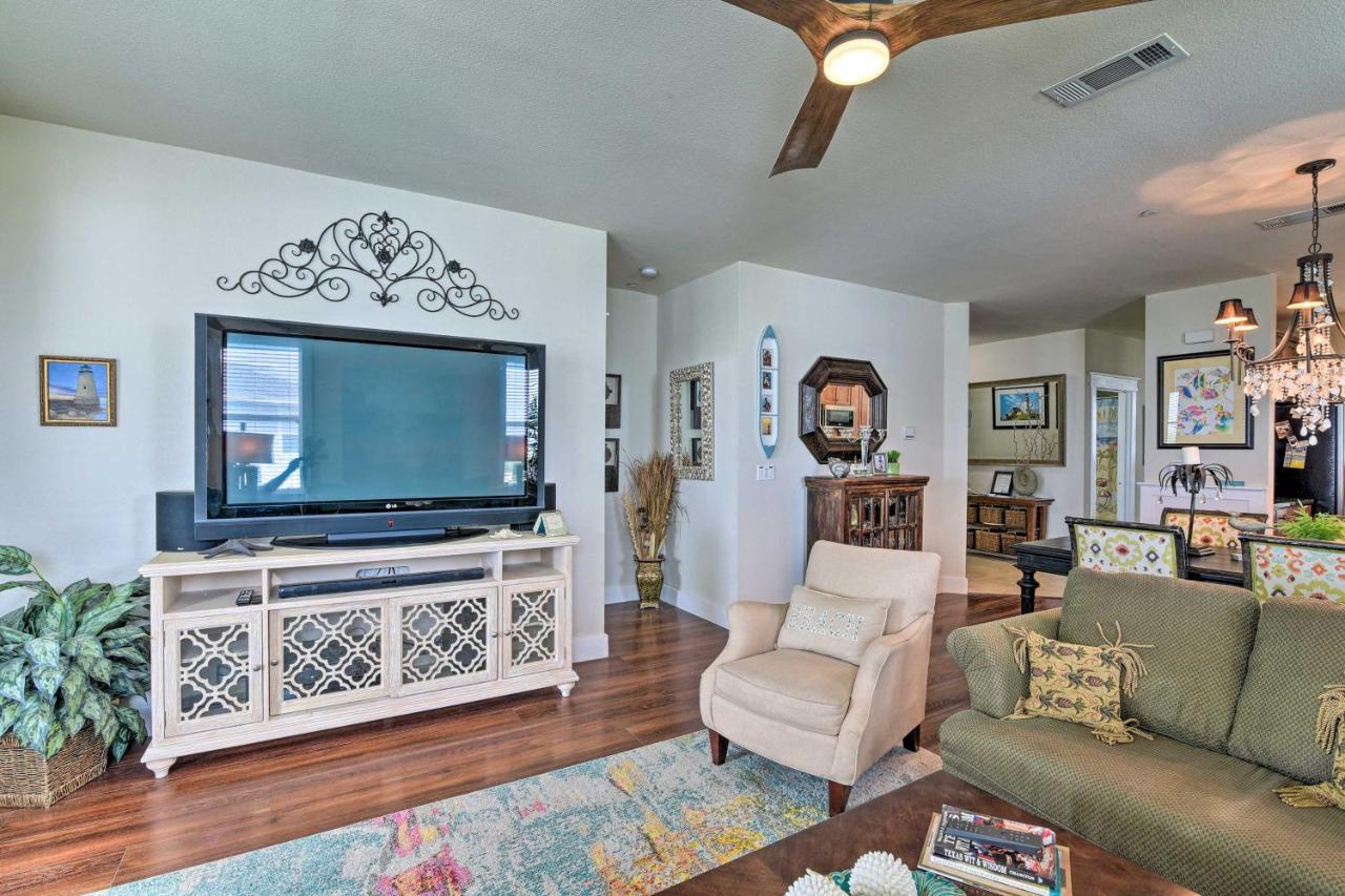شقة Pointe West Family Retreat Balcony And Ocean Views! غالفيستون، تكساس المظهر الخارجي الصورة