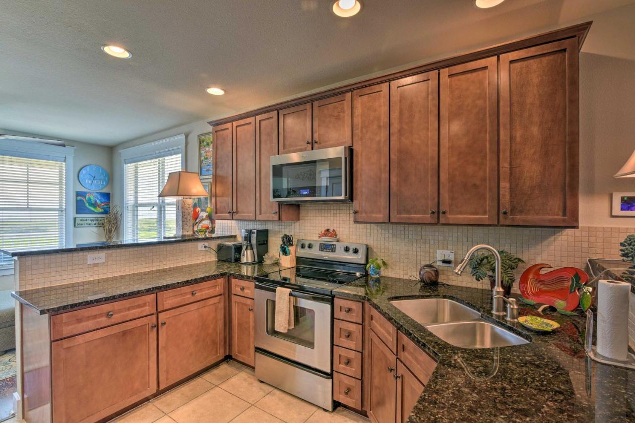 شقة Pointe West Family Retreat Balcony And Ocean Views! غالفيستون، تكساس المظهر الخارجي الصورة