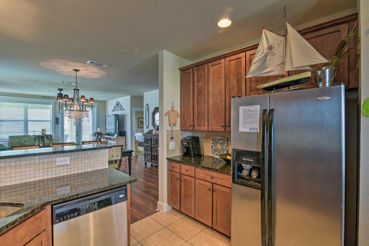 شقة Pointe West Family Retreat Balcony And Ocean Views! غالفيستون، تكساس المظهر الخارجي الصورة