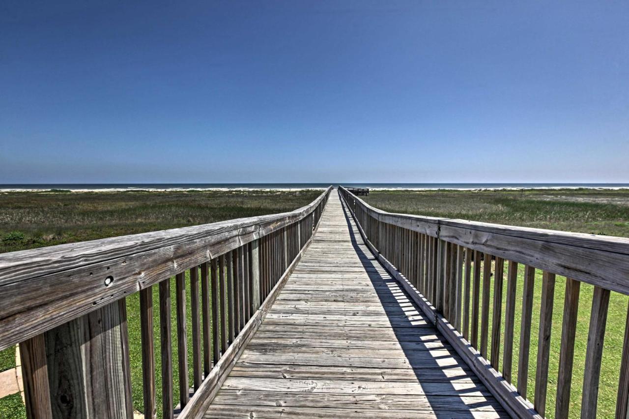 شقة Pointe West Family Retreat Balcony And Ocean Views! غالفيستون، تكساس المظهر الخارجي الصورة