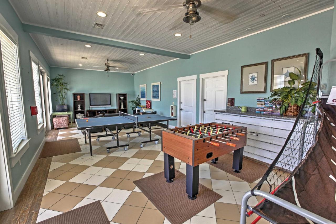 شقة Pointe West Family Retreat Balcony And Ocean Views! غالفيستون، تكساس المظهر الخارجي الصورة